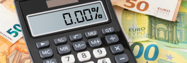 Calculatrice montrant un taux à 0% pour le prêt à taux zéro